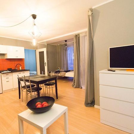 Happy Apartments - Economy Wroclaw Bagian luar foto