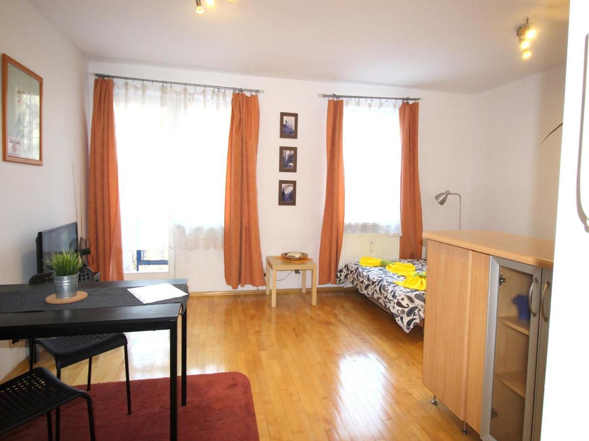 Happy Apartments - Economy Wroclaw Bagian luar foto