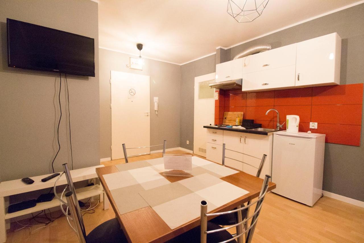 Happy Apartments - Economy Wroclaw Bagian luar foto
